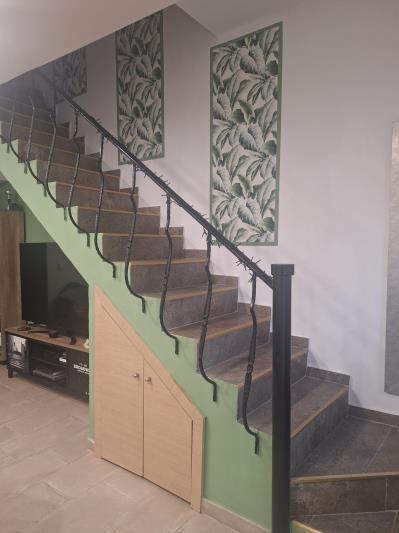 Casa adossada�1 - Ref. CASAAMBVISTES